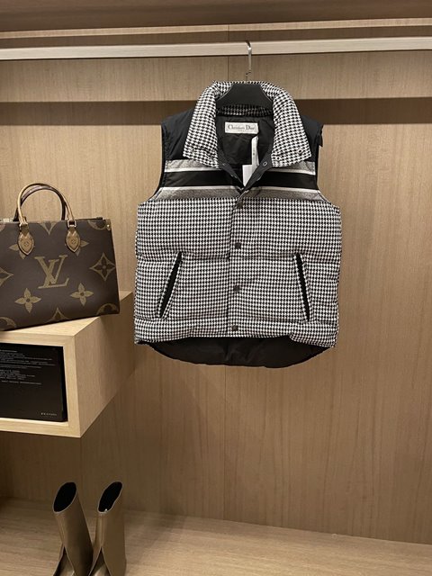 1002660d777aed36f3edc32f479c364d_1668174200_9568.jpg