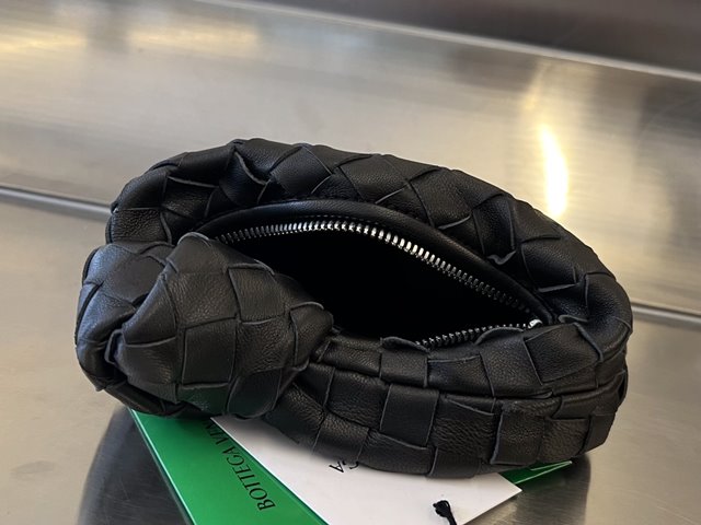 ab67e2eba360ac232b4869e992314c02_1675246953_2499.jpg