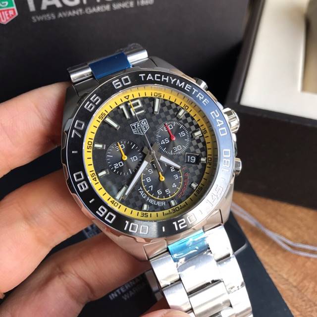 태그호이어 포뮬러1 쿼츠 43MM CAZ101AC