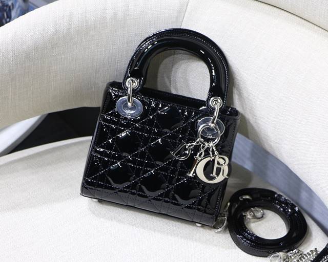 디올 레이디디올 LADY DIOR MY ABCDIOR 미니백