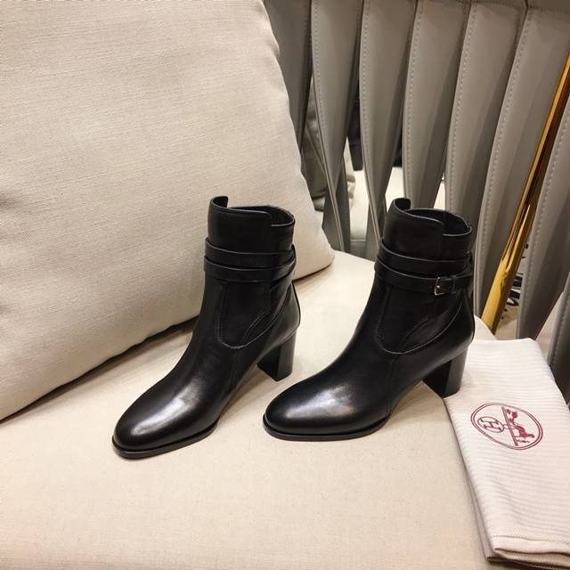 에르메스 여성 앵클 부츠 7cm