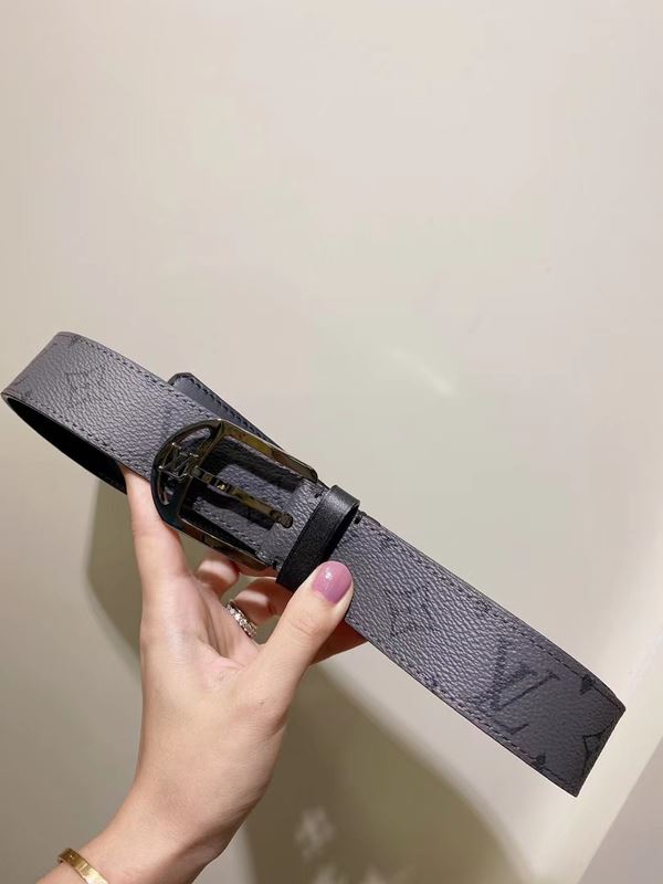 루이비통 남성 가죽벨트 40mm