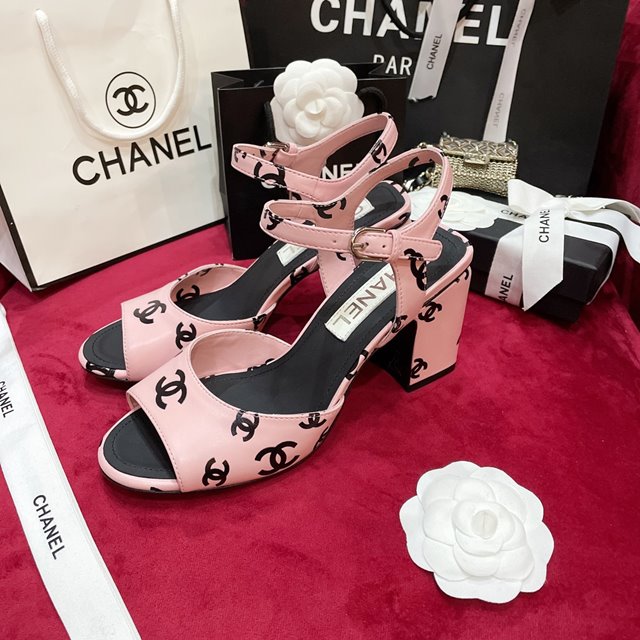 샤넬 CC 로고 프린티드 힐 샌들 8.5cm