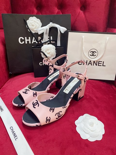 샤넬 CC 로고 프린티드 힐 샌들 6.5cm