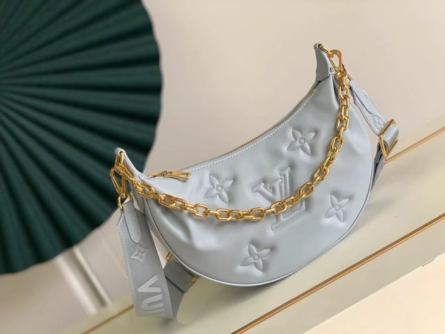 루이비통 오버 더 문 Over the Moon M59825