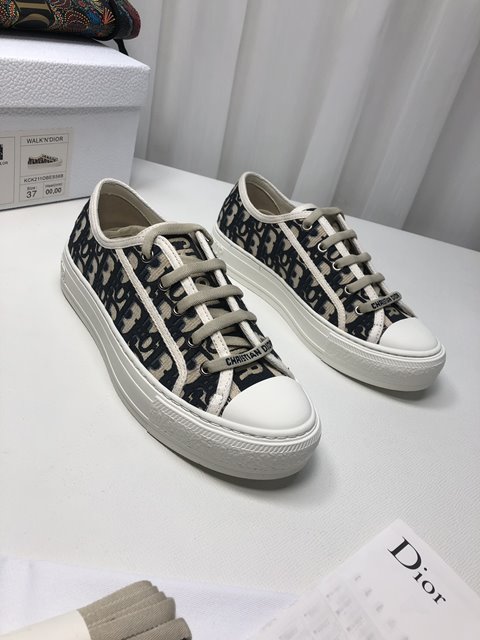 디올 WALK'N DIOR 캔버스 스니커즈 운동화