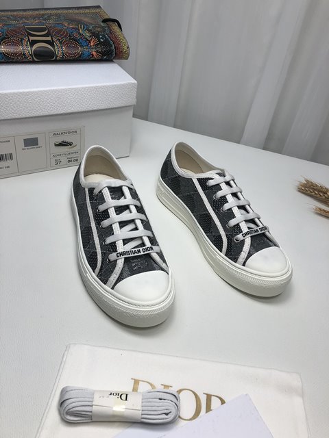 디올 WALK'N DIOR 캔버스 스니커즈 운동화