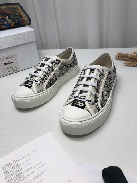 디올 WALK'N DIOR 캔버스 스니커즈 운동화