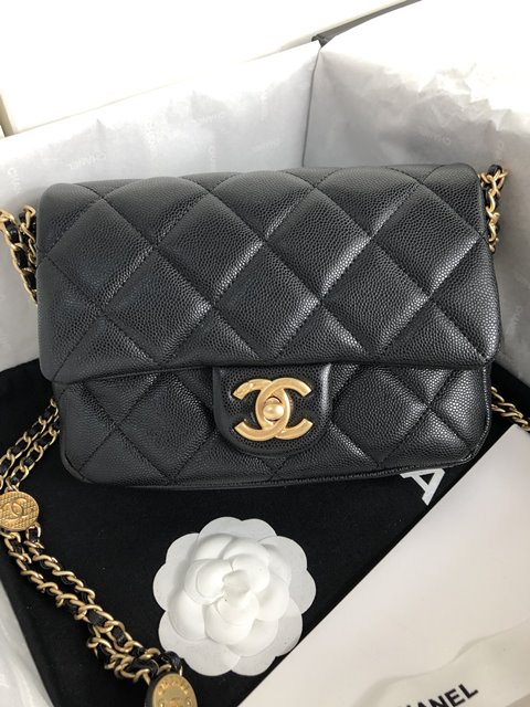 샤넬 22ss 스몰 플랩백 AS3369