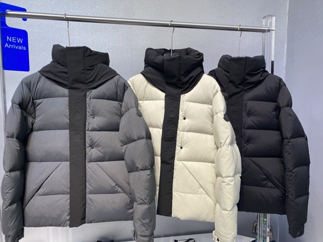 몽클레어 마데이라 Madeira 다운 재킷 패딩 3칼라