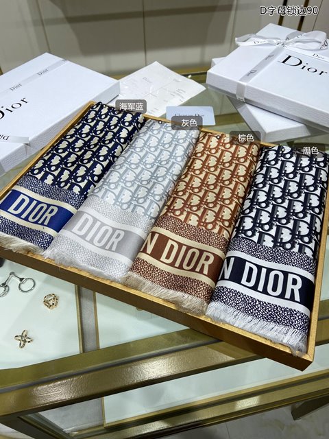 디올 트윈 오블리크 DIORTWIN OBLIQUE 90 스퀘어 스카프 15DOB090I600 4칼라