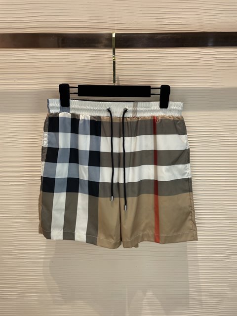 버버리 체크 비치 쇼츠 밴딩 반바지