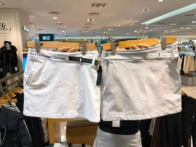 마스터버니에디션 여성 스커트 2칼라