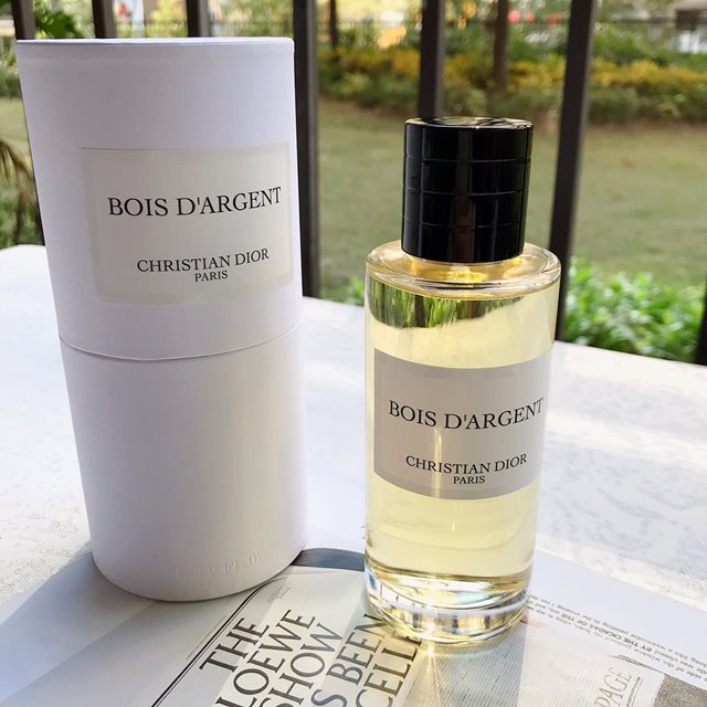 디올 BOIS D'ARGENT Perfume 125ml