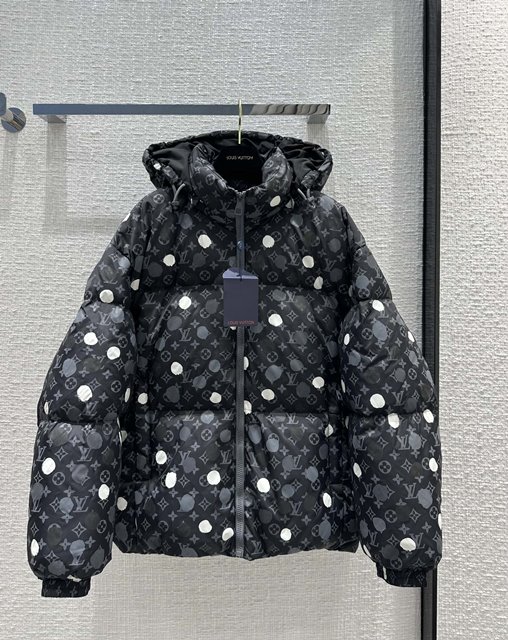 루이비통 LV x YK 모노그램 페인티드 도트 다운 블루종 패딩