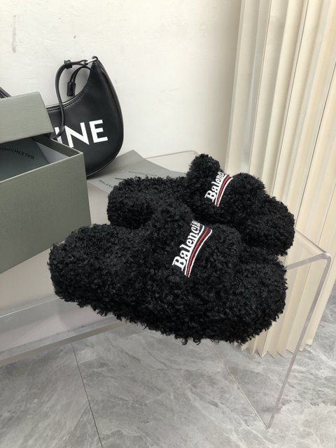 발렌시아가 퍼리 FURRY 슬라이드 여성 샌들 슬리퍼
