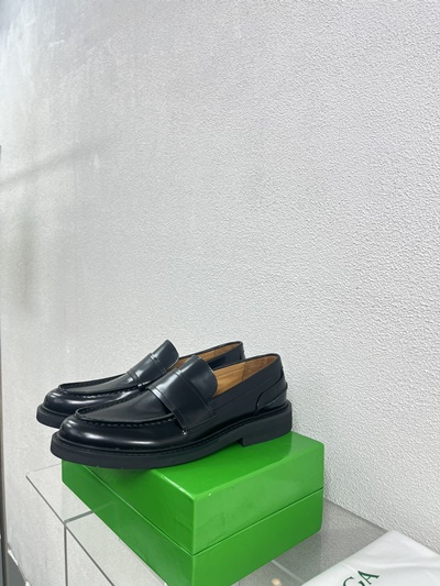 보테가 베네타 로퍼 구두