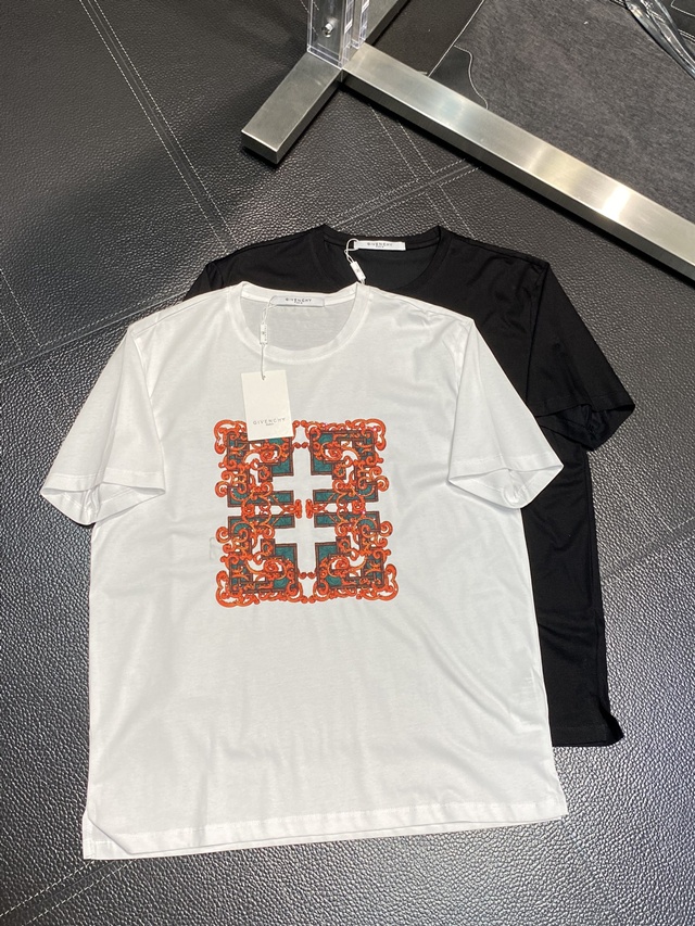 지방시 남성 반팔 티셔츠 2칼라