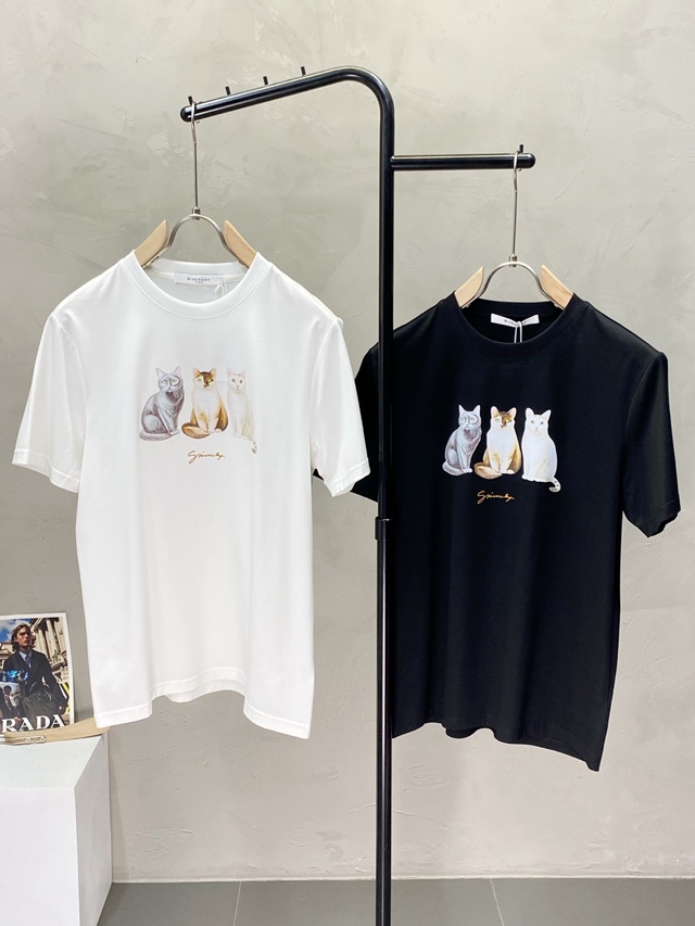 지방시 남성 반팔 티셔츠 2칼라