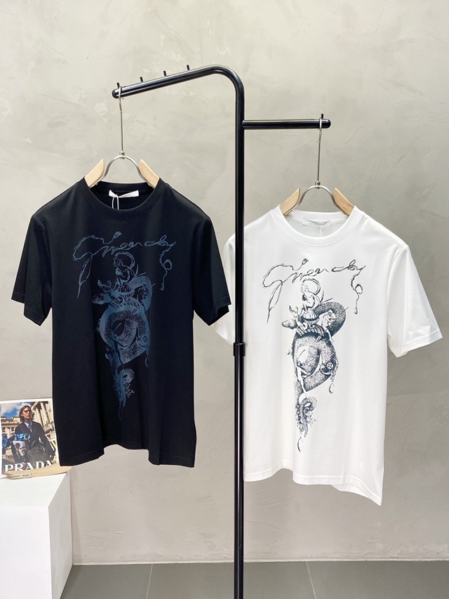 지방시 남성 반팔 티셔츠 2칼라