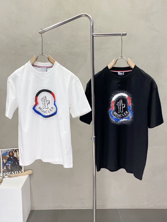 몽클레어 남성 반팔 티셔츠 2칼라