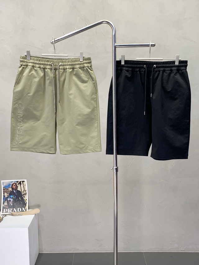 몽클레어 남성 쇼츠 밴딩 반바지 2칼라