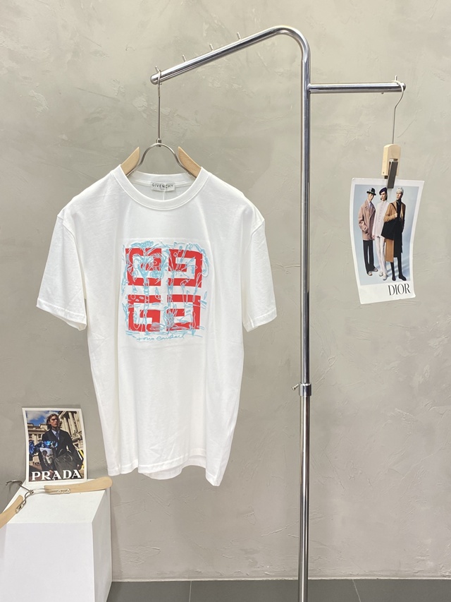 지방시 남성 반팔 티셔츠