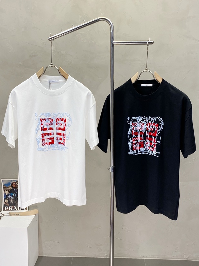 지방시 남성 반팔 티셔츠 2칼라