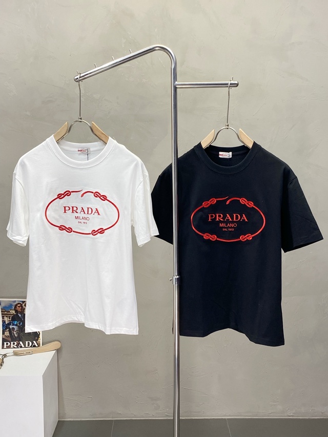 프라다 남성 반팔 티셔츠 2칼라