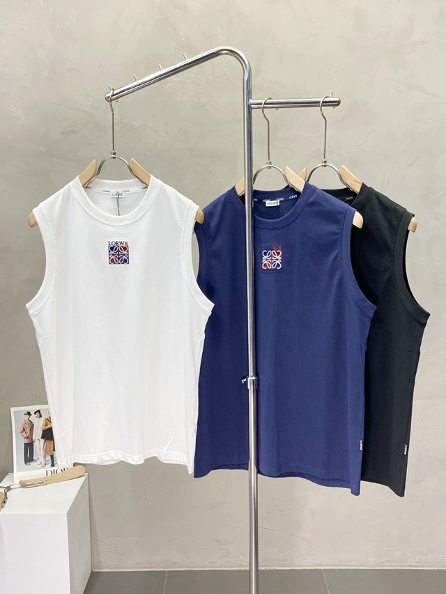 로에베 민소매 나시 티셔츠 3칼라
