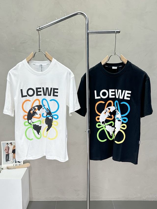 로에베 반팔 티셔츠 2칼라