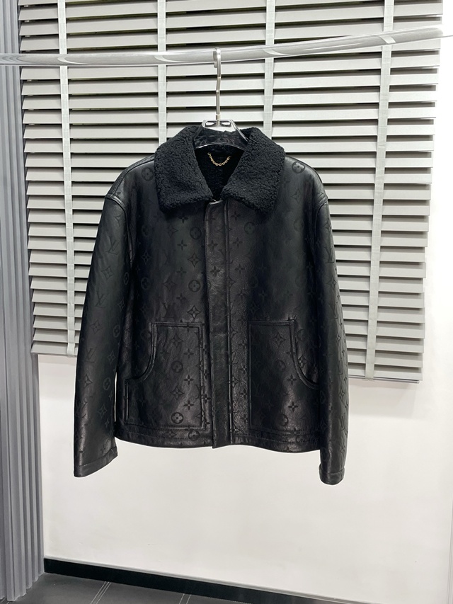 루이비통 모노그램 가죽 자켓 재킷 무스탕