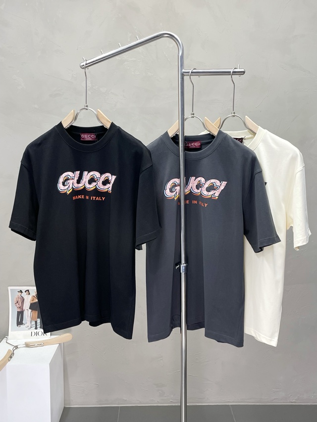 구찌 로고 반팔 티셔츠 3칼라