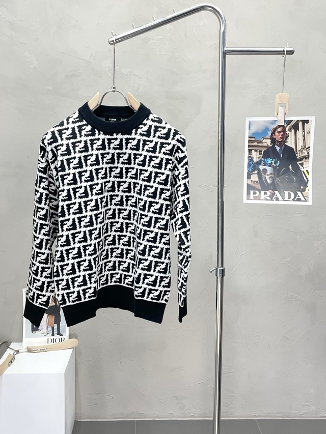 펜디 FF 크루넥 니트 스웨터