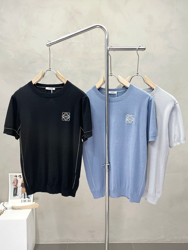 로에베 라운드넥 반팔 니트 3칼라