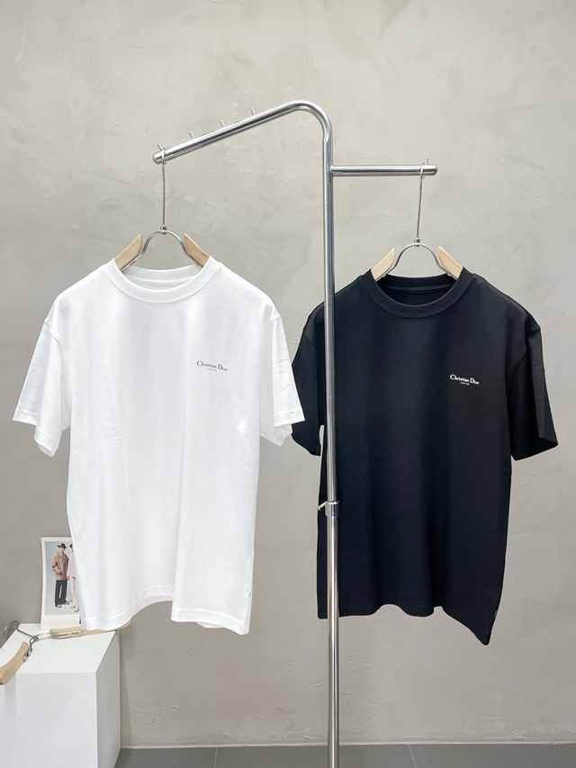 디올 반팔 티셔츠 2칼라