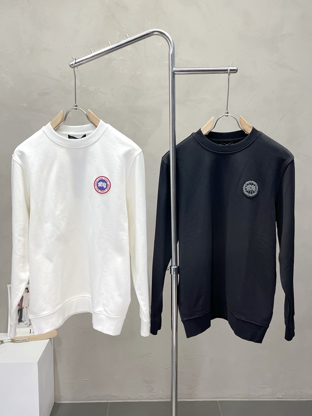 캐나다구스 스웨트셔츠 맨투맨 라운드티 2칼라