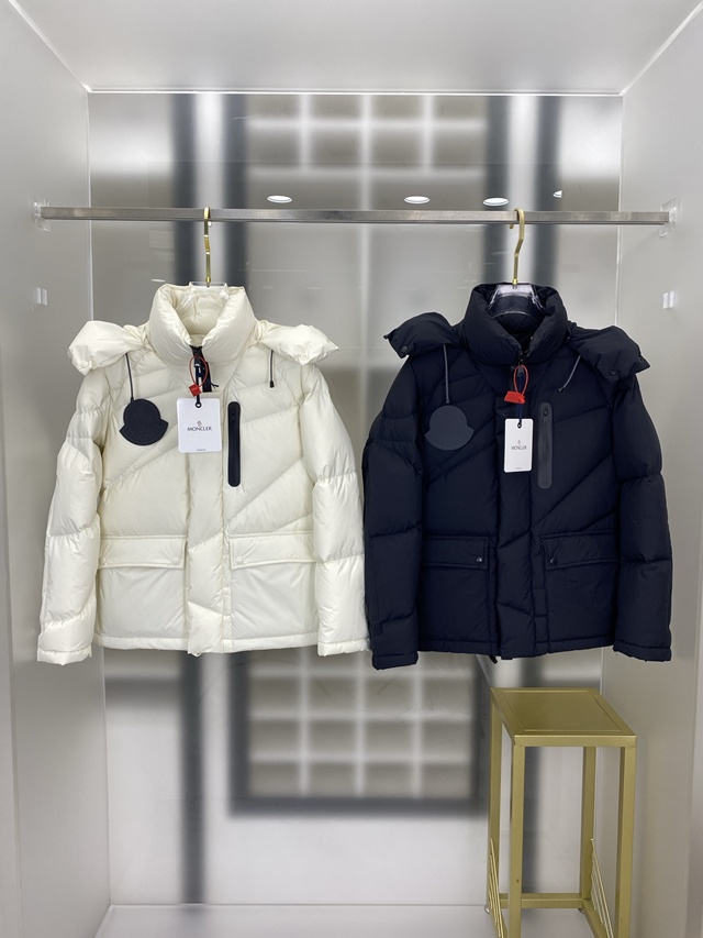 몽클레어 퍼렐윌리암스 체스트넛 다운 재킷 패딩 점퍼 2칼라