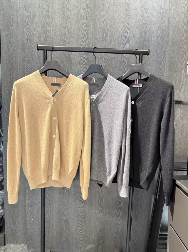 지포어 브이넥 남성 니트 가디건 3칼라