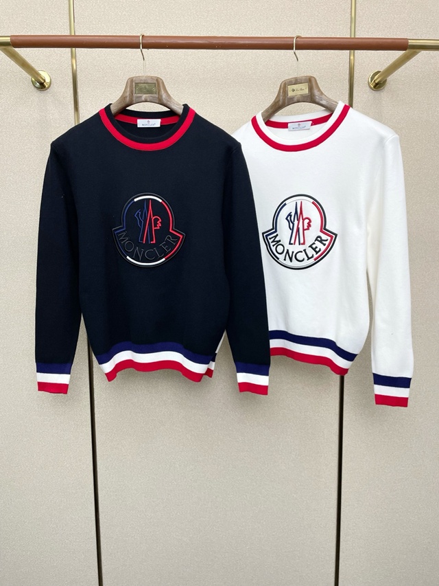 몽클레어 니트 스웨터 2칼라