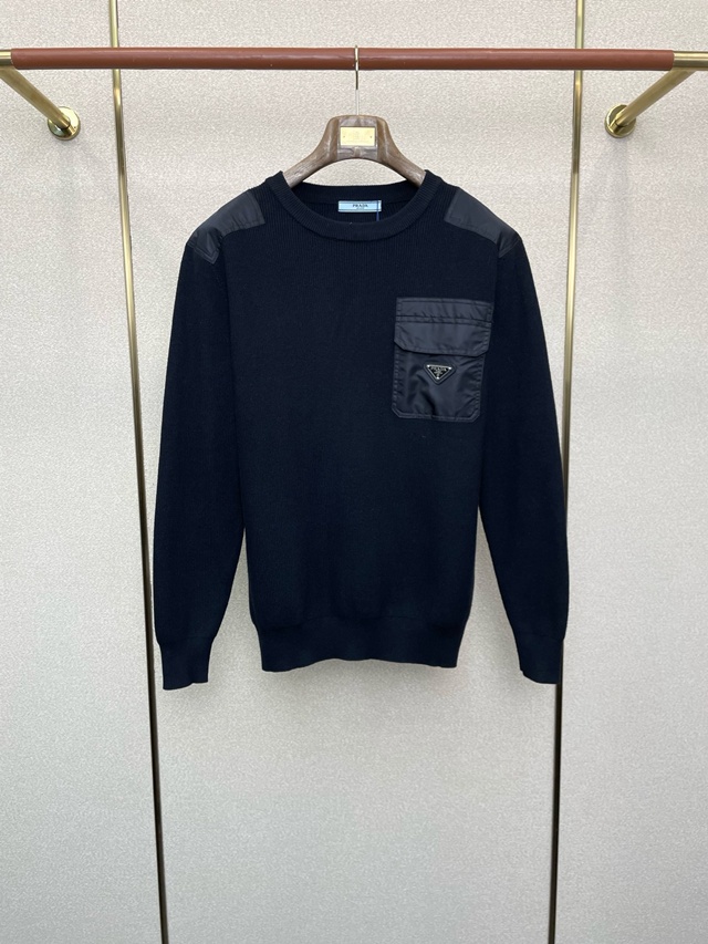프라다 삼각로고 니트 스웨터