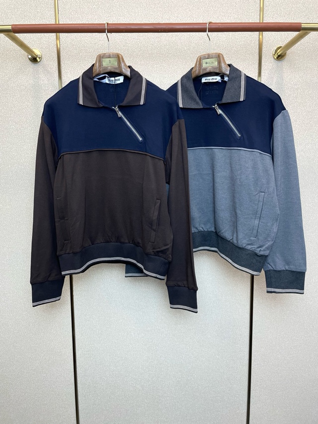 미우미우 루즈핏 지퍼 스웨트셔츠 긴팔티 2칼라