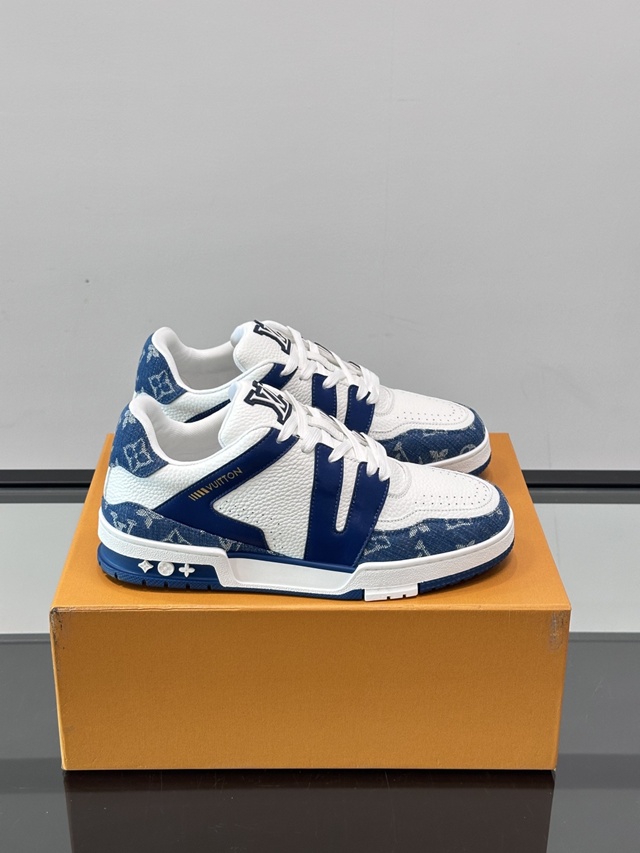 루이비통 LV 트레이너 데님 스니커즈 운동화