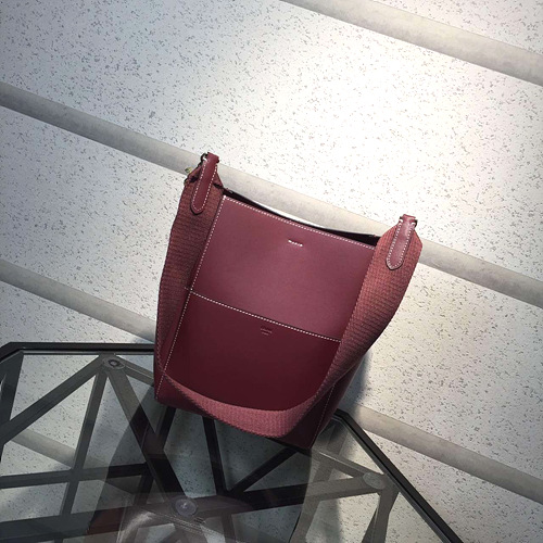 셀린느 Seau Sangle Shoulder Bag 