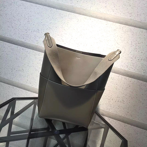 셀린느 Seau Sangle Shoulder Bag 