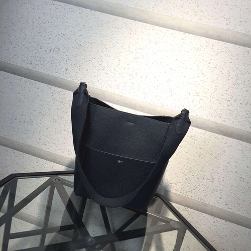 셀린느 Seau Sangle Shoulder Bag