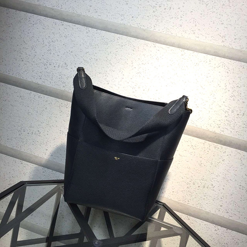 셀린느 Seau Sangle Shoulder Bag L 