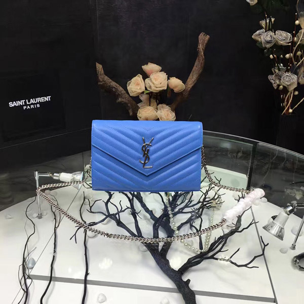 이브생로랑 엔벨로프 체인 여성지갑  -스카이블루/은장