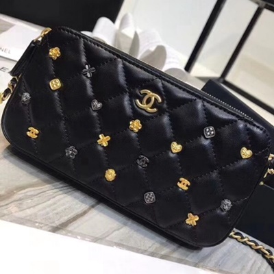 샤넬 램스킨 18k 챔스 Double Zip 파우치 with 체인 블랙 2018 