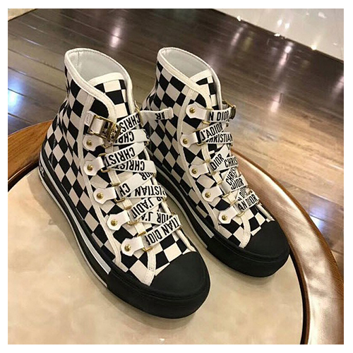 디올 여성슈즈